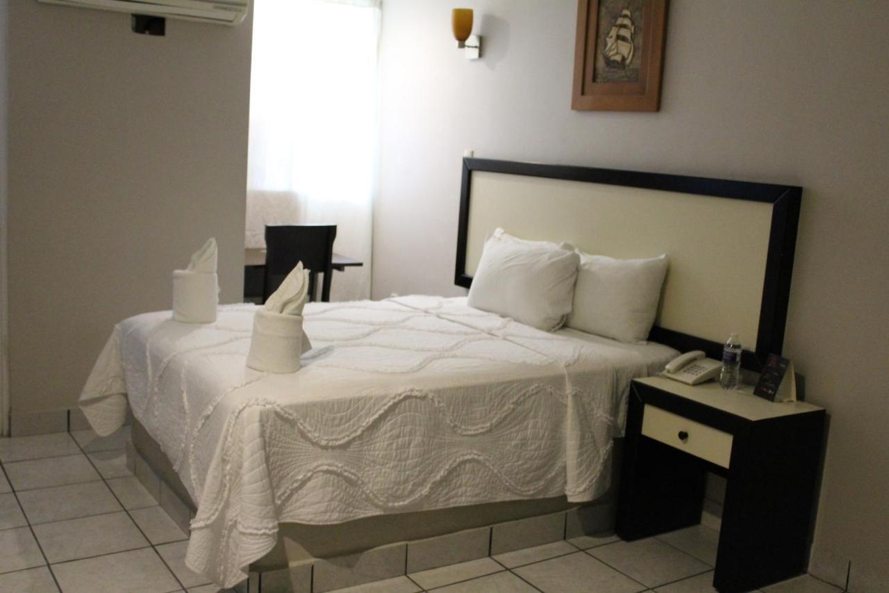 Hotel Florencia Poza Rica Экстерьер фото